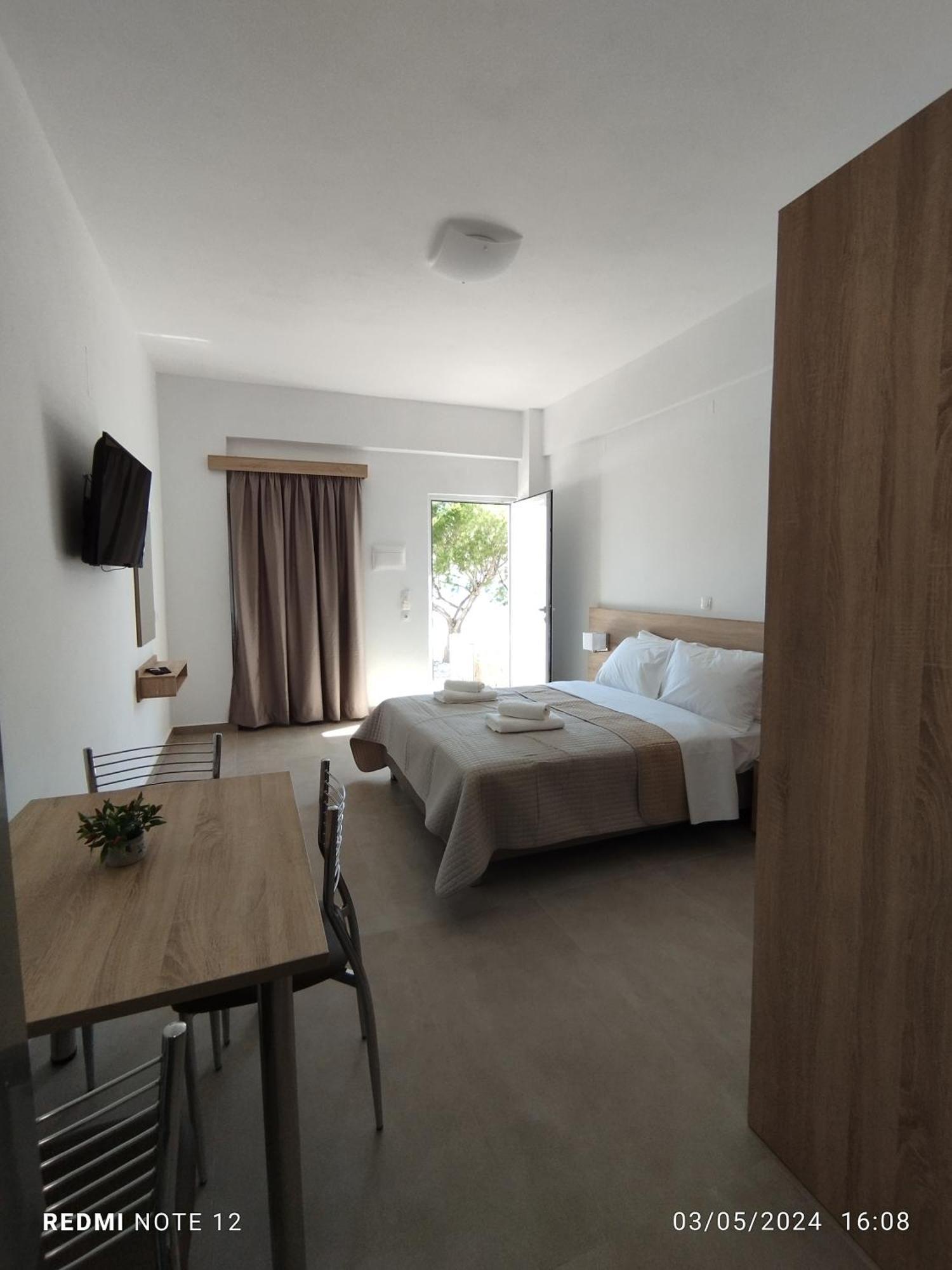 Votsalo Studios & Apartment Frangokastello Extérieur photo