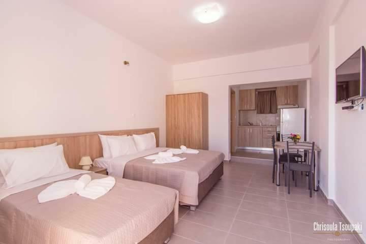 Votsalo Studios & Apartment Frangokastello Extérieur photo