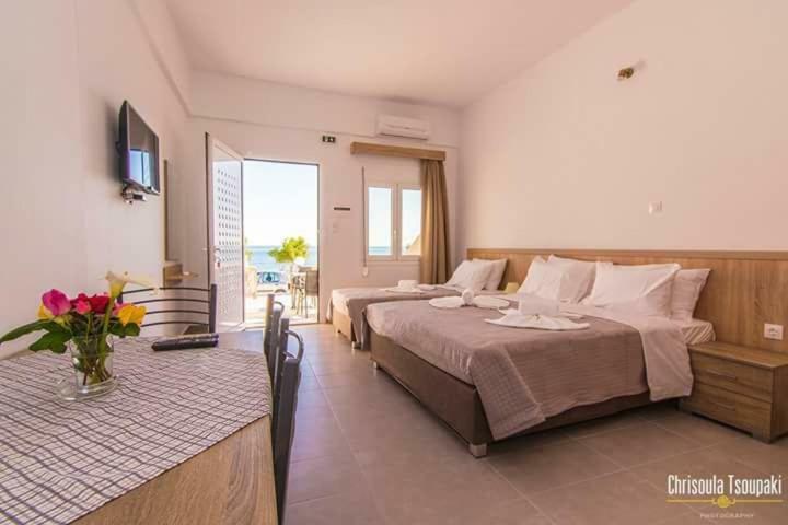 Votsalo Studios & Apartment Frangokastello Extérieur photo